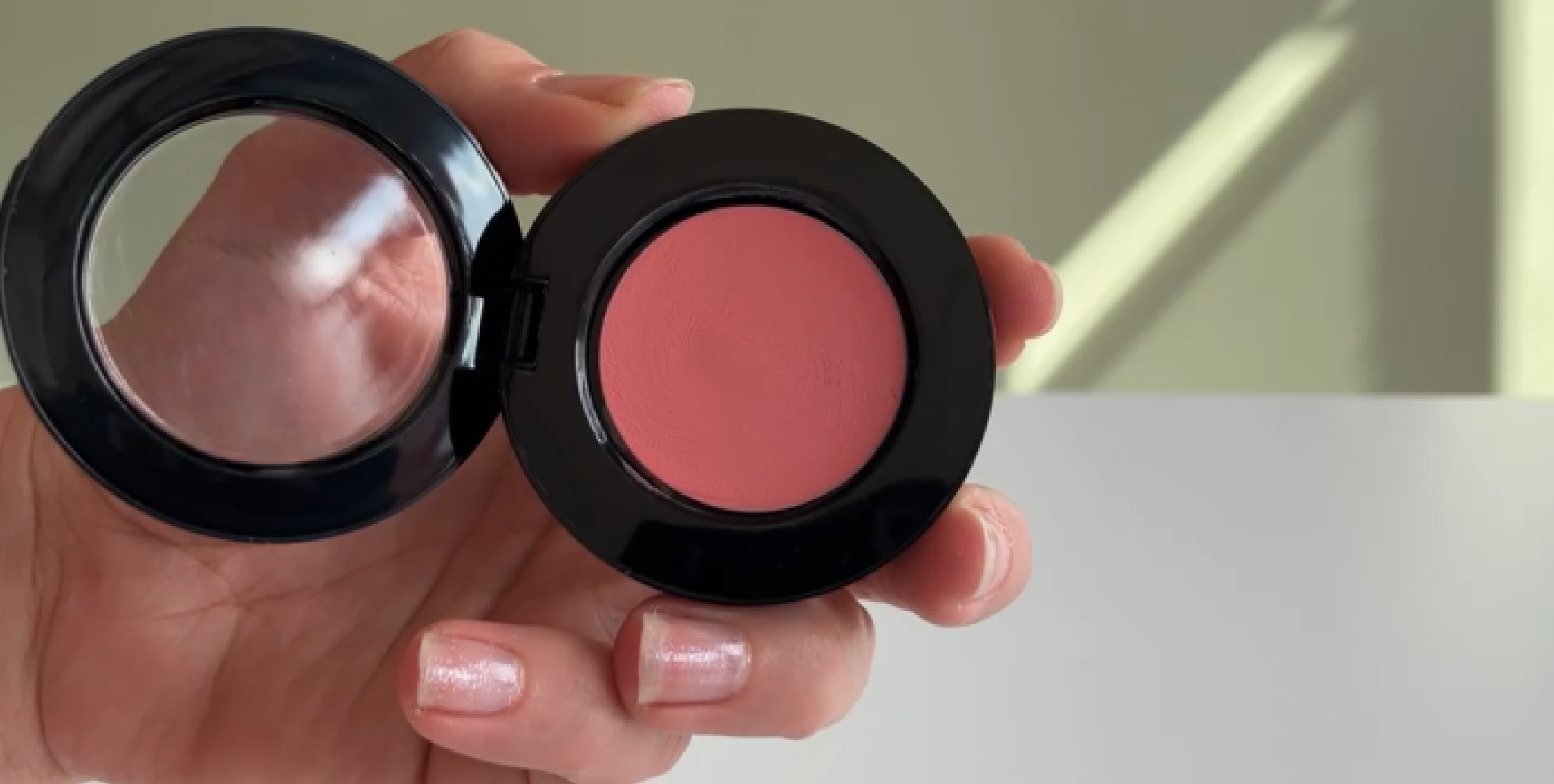 Cheeky Matte, creamy blush