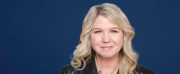 Headshot of Angie STRZELECKI